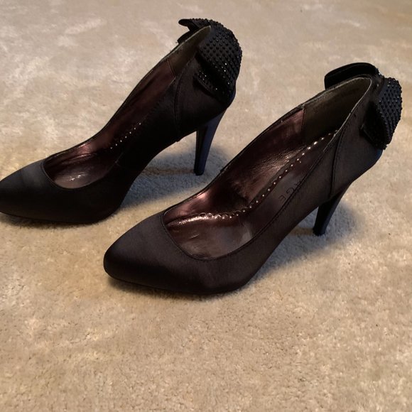 Rampage Black Normina Satiny Stilettos with Bow Size 8 - Picture 5 of 12